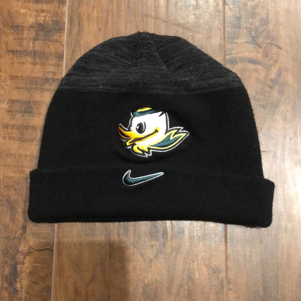 Black Oregon Nike Beanie